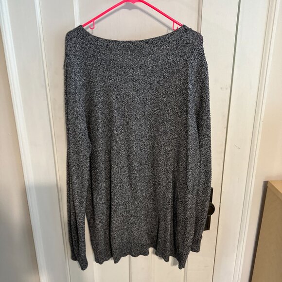 | LOFT | Black and White Marbled Sweater - Picture 5 of 6